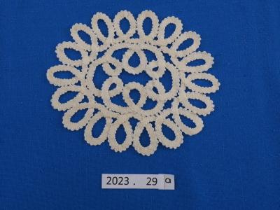TAPE LACE, MATS,EDGING