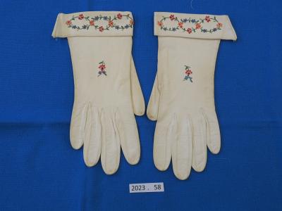 GENERAL EMBROIDERY, GLOVES