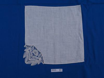 LACE, HONITON, HANDKERCHIEF