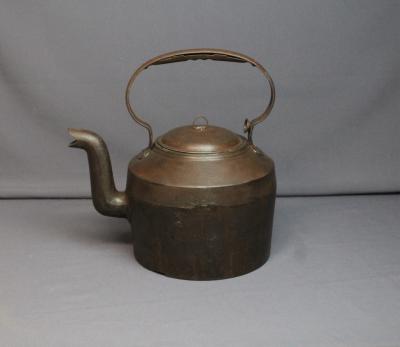 KETTLE - T & C CLARK & CO LTD 5 QUARTS