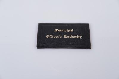 WALLET: AUTHORITY FOR SUBIACO PARKING INSPECTOR IN FOLDER