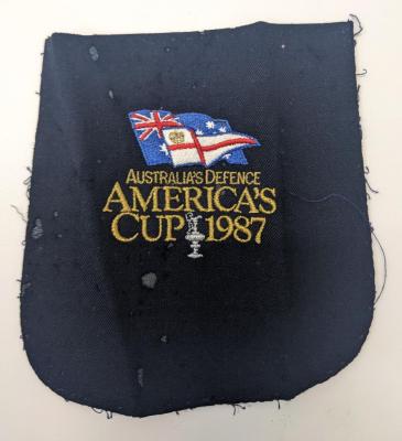 BLAZER POCKET: NAVY BLUE, AUSTRALIA'S DEFENCE AMERICAS CUP 1987, RICHARD DIGGINS