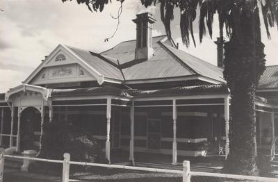 PHOTOGRAPH: VIEW OF 'STRANRAER', ROBERTS ROAD, SUBIACO