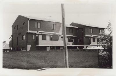 PHOTOGRAPH: UNITS AT 218 YORK STREET, SUBIACO BUILT BY FERNIHOUGH BUILDERS, LATE 1970'S