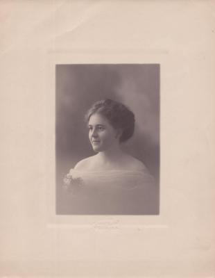 PHOTOGRAPH: PORTRAIT OF EILEEN MARY NEWMAN