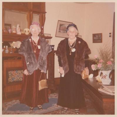 PHOTOGRAPH: EILEEN AND DOROTHY NEWMAN
