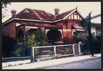 PHOTOGRAPH: HOUSE AT 181 PARK STREET