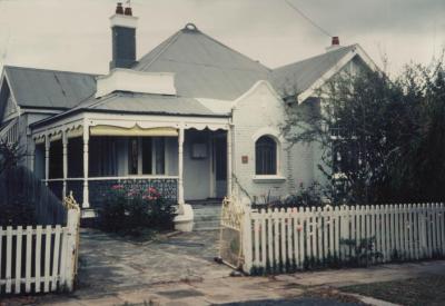 PHOTOGRAPH: HOUSE AT 14 AUSTIN STREET, SHENTON PARK