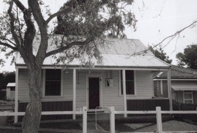 PHOTOGRAPH: ROSEBERY STREET COTTAGE EXTERIOR, FRONT