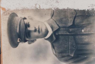 PHOTOGRAPH: PORTRAITS OF SOLDIERS IN UNIFORM, C1914