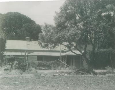 PHOTOGRAPH (COPY): HOUSE, LOT 375 MUELLER (ROBERTS) ROAD, SUBIACO KNOWN AS 'JONES FOLLY'