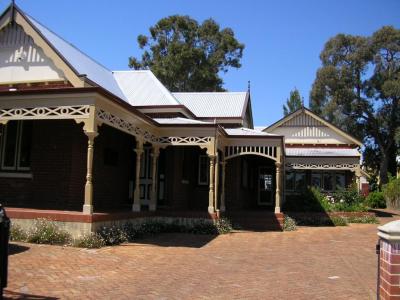 PHOTOGRAPH (DIGITAL): HOUSE, 187 ROBERTS ROAD, SUBIACO, 2005