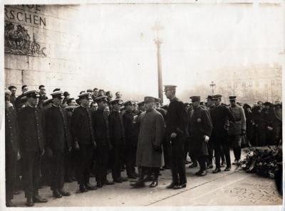 PHOTOGRAPH: INSPECTION OF AUSTRALIAN CADETS BY GENERAL PETAIN