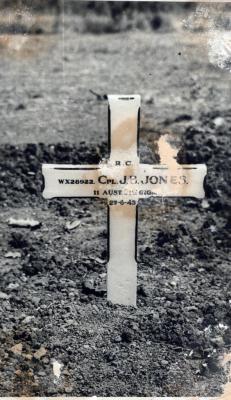 PHOTOGRAPH: GRAVE OF CORPORAL JAMES BRIAN JONES