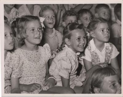 PHOTOGRAPH: CHILDREN OF HOLLYWOOD PRIMARY SCHOOL