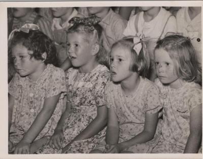 PHOTOGRAPH: CHILDREN OF HOLLYWOOD PRIMARY SCHOOL