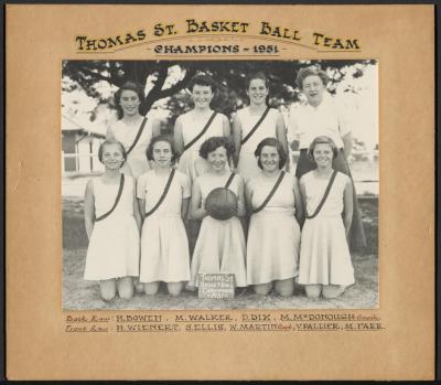 PHOTOGRAPH: THOMAS STREET SCHOOL BASKETBALL TEAM, 1951