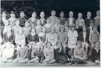 PHOTOGRAPH: SUBIACO PRIMARY SCHOOL, CLASS GROUP CIRCA 1934