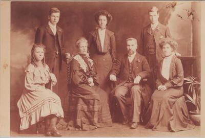 PHOTOGRAPH: GOULD FAMILY OF SUBIACO