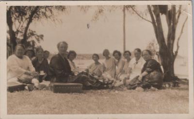 PHOTOGRAPH: LADIES PICNICKING, FROM ALBUM OF PHOTOGRAPHS METHODIST CHURCH DERBY ROAD - LADIES GUILD ACTIVITIES PRE 1931 TO 1934