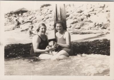 PHOTOGRAPH: LADIES IN SWIM SUITS 1939, FROM ALBUM OF PHOTOGRAPHS METHODIST CHURCH DERBY ROAD