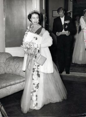 PHOTOGRAPH: QUEEN ELIZABETH 11, CORONATION BALL