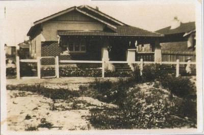 PHOTOGRAPH: HOUSE 8 HICKEY AVENUE, DAGLISH CIRCA 1928