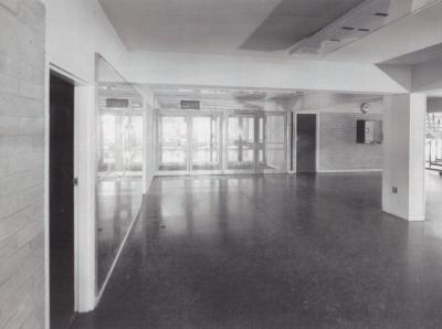 PHOTOGRAPH: SUBIACO CITY HALL PRIOR TO CONVERSION, 1983, INTERIOR