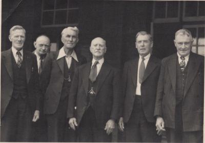PHOTOGRAPH: RETIRED POSTAL WORKERS GPO PERTH