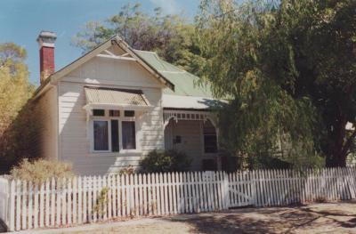 PHOTOGRAPH: HOUSES: SMYTH ROAD, SHENTON PARK