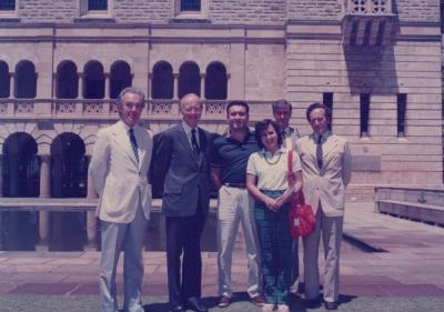 PHOTOGRAPH: ITALIAN GROUP AT UWA