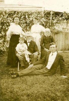 PHOTOGRAPH (DIGITAL): WEARNE FAMILY PORTRAIT, WEARNE FAMILY COLLECTION