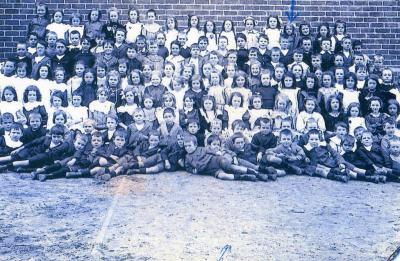 PHOTOGRAPH: SUBIACO STATE SCHOOL CLASS