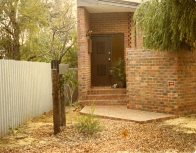 Front door 170 Gloster St