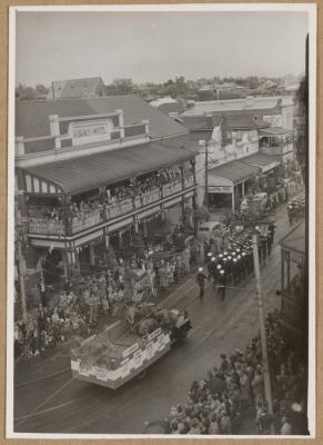 PHOTOGRAPH (DIGITAL): PARADE ON ROKEBY ROAD, FROM ALBUM 'CELEBRATIONS ON SUBIACO 1952'