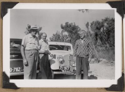 PHOTOGRAPH (DIGITAL): BERT, ERN, AND MR BENNETTS, MEDINA 1958, FROM CONGDON FAMILY ALBUM