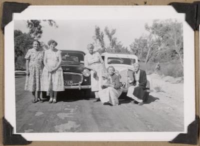 PHOTOGRAPH (DIGITAL): GROUP PHOTO IN FORNT OF CARS, MEDINA, 1958, FROM CONGDON FAMILY ALBUM