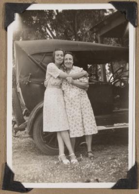 PHOTOGRAPH (DIGITAL):THELMA GREEN AND MRS BENNETTS, ROCKINGHAM, FROM CONGDON FAMILY ALBUM