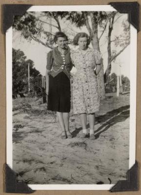 PHOTOGRAPH (DIGITAL): THELMA GREEN AND HILDA BENNETTS, ROCKINGHAM, FROM CONGDON FAMILY ALBUM