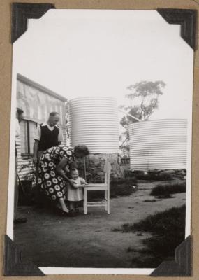 PHOTOGRAPH (DIGITAL): ERN GREEN AND LINA OLIVER WITH BABY,MECKERING, FROM CONGDON FAMILY ALBUM