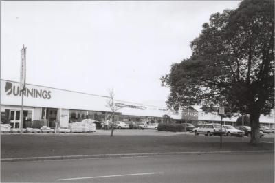 PHOTOGRAPH: BUNNINGS AND HOME BASE, SALVADO ROAD, SUBIACO, 1998