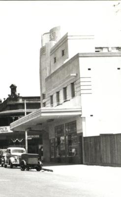 PHOTOGRAPH (DIGITAL): ROKEBY ROAD, SUBIACO, REGAL THEATRE