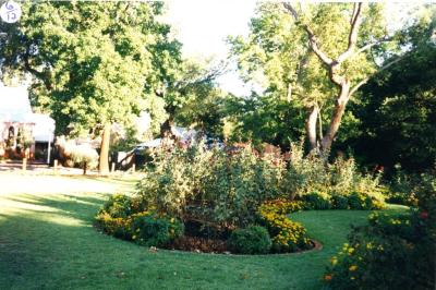 PHOTOGRAPH (DIGITAL): THEATRE GARDENS, SUBIACO, LIZ ANDERSON COLLECTION, 1996