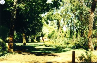 PHOTOGRAPH (DIGITAL): THEATRE GARDENS, SUBIACO, LIZ ANDERSON COLLECTION, 1996