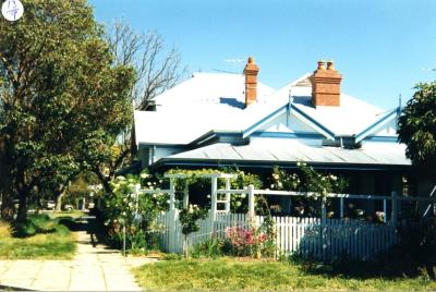 PHOTOGRAPH (DIGITAL): UNKNOWN HOUSE, SUBIACO STREETS, LIZ ANDERSON COLLECTION, 1996