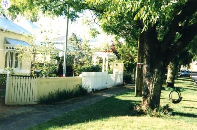 PHOTOGRAPH (DIGITAL): UNKNOWN HOUSE, SUBIACO STREETS, LIZ ANDERSON COLLECTION, 1996