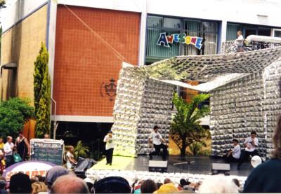 PHOTOGRAPH (DIGITAL): AWESOME FESTIVAL, SUBIACO EVENTS, LIZ ANDERSON COLLECTION, 1997