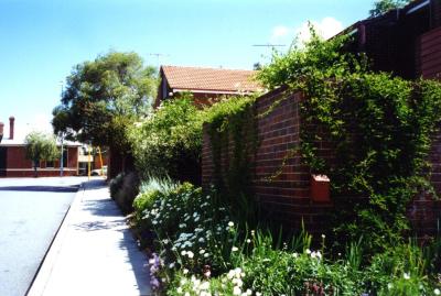 PHOTOGRAPH (DIGITAL): 93 DENIS STREET, SUBIACO, LIZ ANDERSON COLLECTION, 1998