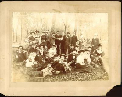 PHOTOGRAPH (DIGITAL): LAKE FAMILY PICNIC AT THE DARLING RANGES, CIRCA 1900