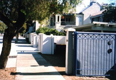 PHOTOGRAPH (DIGITAL): BAGOT ROAD SUBIACO, LIZ ANDERSON COLLECTION, AUGUST 2015